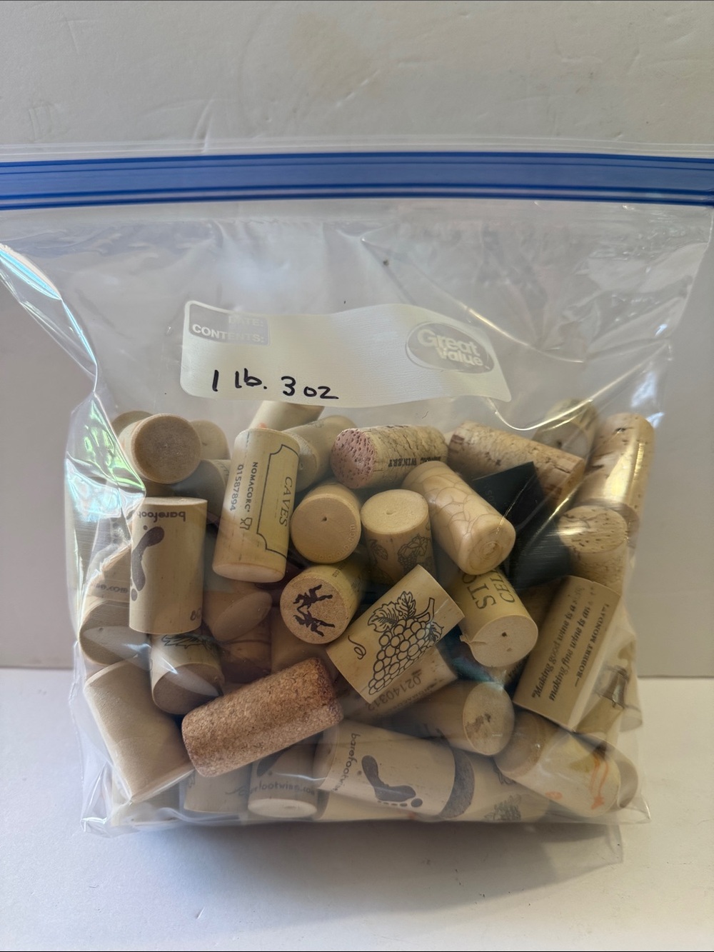 Bag of Wine Corks Natural Beige Mix 1lb 3oz